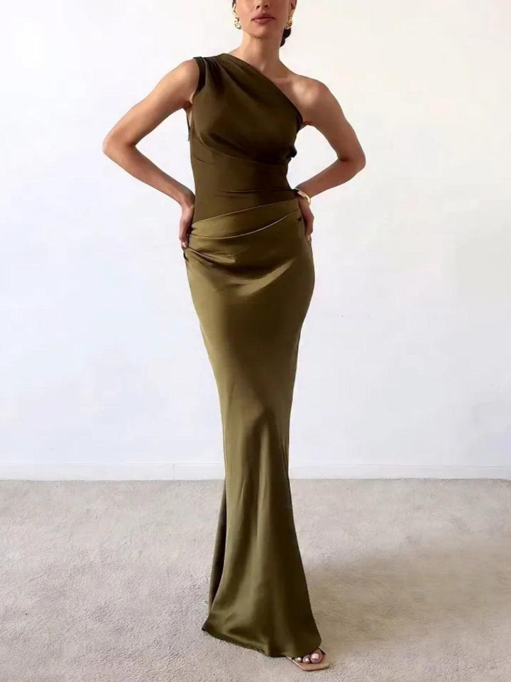 Ein-Schulter-Ausschnitt, plissiertes Party-Maxikleid