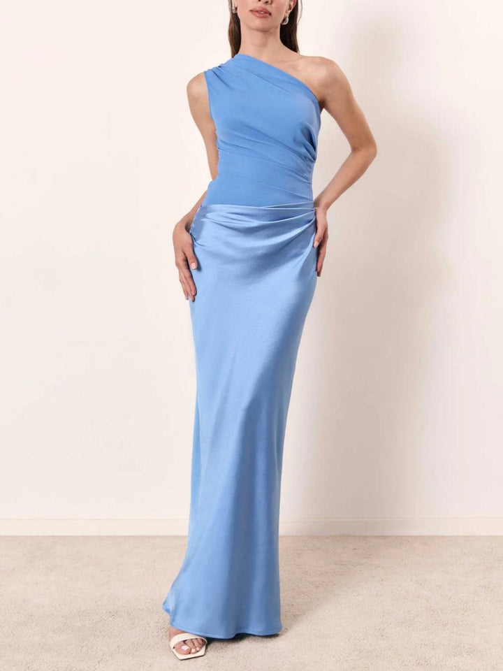 Ein-Schulter-Ausschnitt, plissiertes Party-Maxikleid
