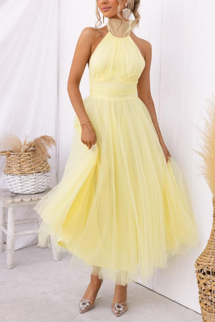 Fairy Vibes Tüll-Maxikleid mit Raffungen und Neckholder-Detail